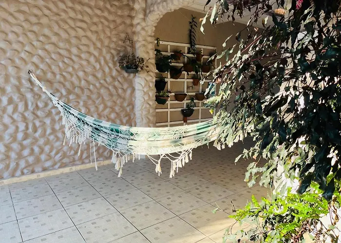 Casa Cheia De Alegria E Sol